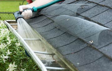 East Town gutter cleaning costs